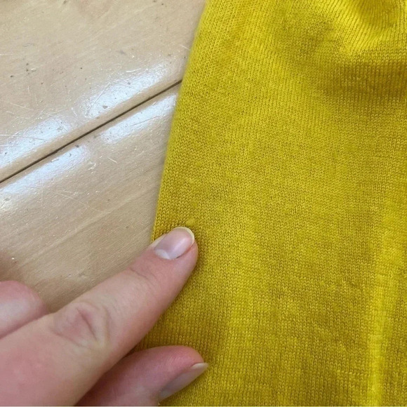 Halogen Womens Yellow 100% Merino Wool Button Front Cardigan Sweater Size S - Picture 5 of 10